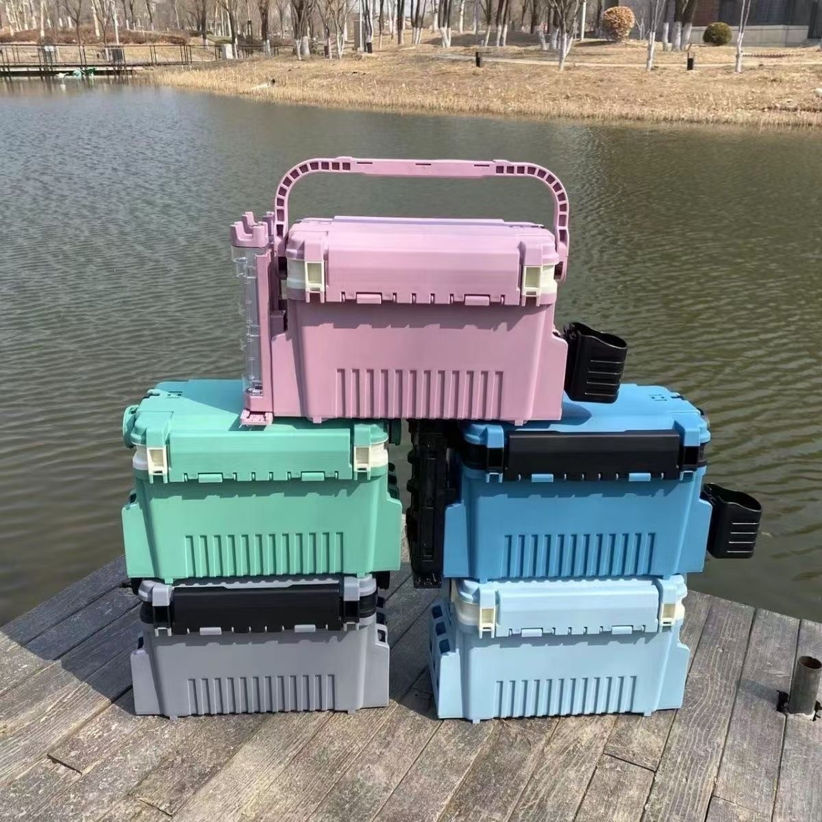 Large Capacity Lure Fishing Box